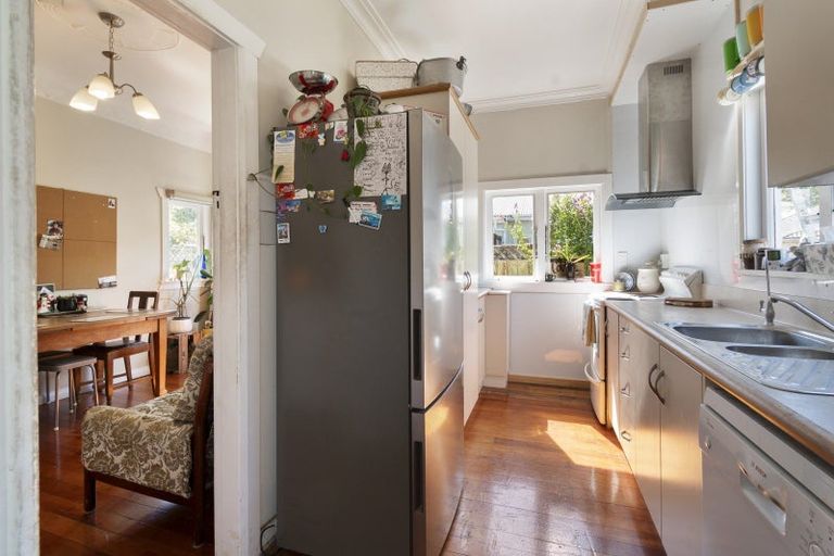 Photo of property in 180 College Street, Awapuni, Palmerston North, 4412