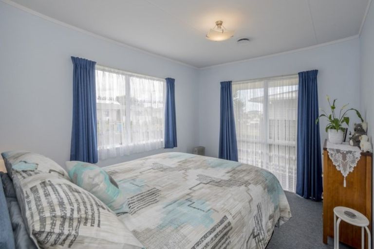 Photo of property in 13 Vogel Street, Levin, 5510