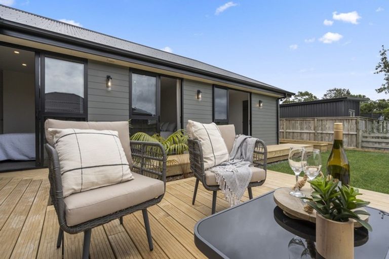 Photo of property in 26 Smith Street, Lepperton, New Plymouth, 4373