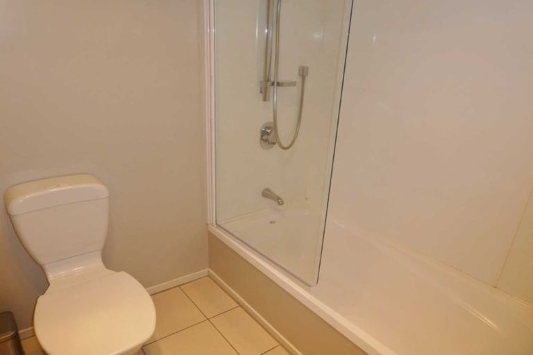 Photo of property in 52b Brockworth Place, Riccarton, Christchurch, 8011