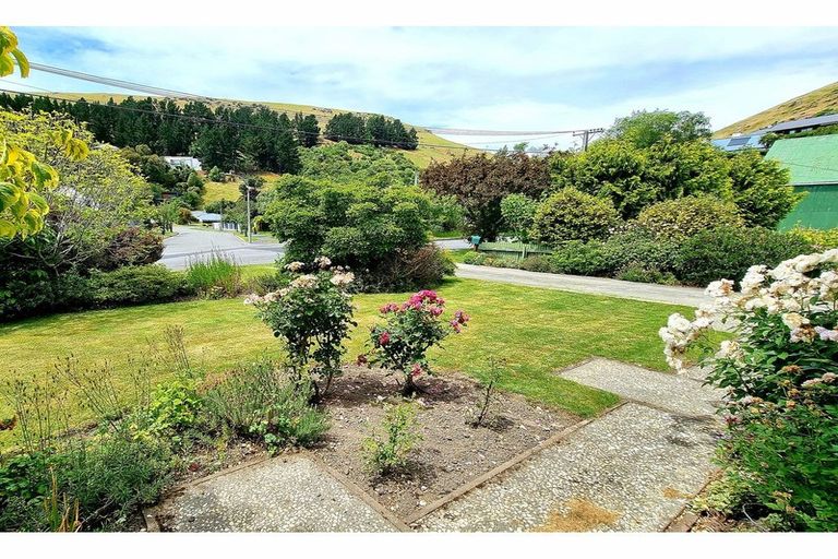 Photo of property in 54 Hillsborough Terrace, Hillsborough, Christchurch, 8022