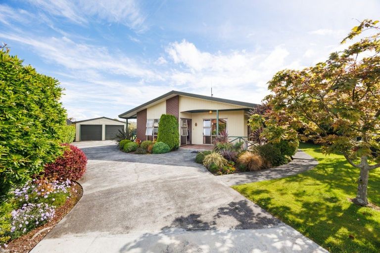 Photo of property in 9 Calder Place, Feilding, 4702