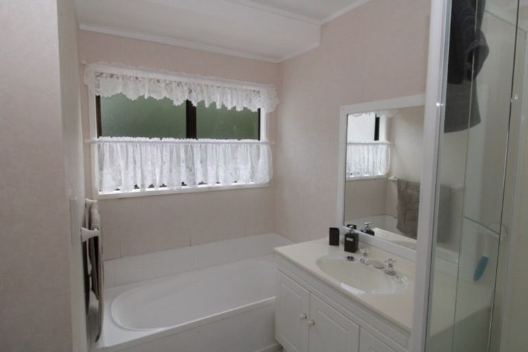 Photo of property in 109 Puriri Place, Matarangi, Whitianga, 3592