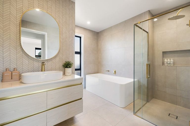 Photo of property in 28 Acacia Avenue, Kihikihi, Te Awamutu, 3800