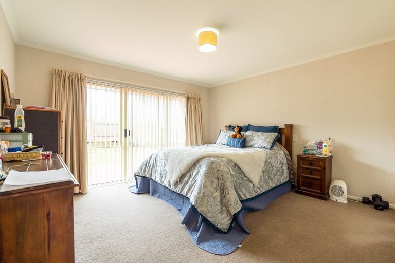 Photo of property in 198a Kelvin Grove Road, Kelvin Grove, Palmerston North, 4414