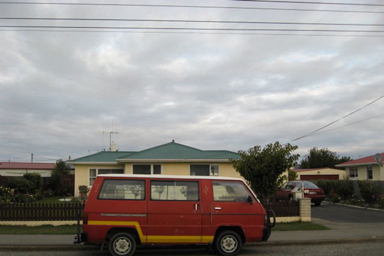 Photo of property in 13 Lismore Street, Oamaru North, Oamaru, 9400