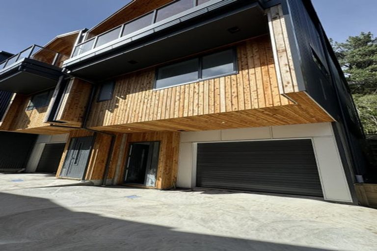 Photo of property in 22/33 Raukawa Street, Stokes Valley, Lower Hutt, 5019