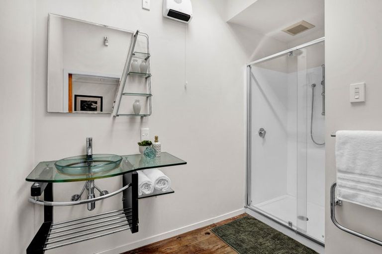 Photo of property in 11 Mcnaughton Street, Waitara, 4320