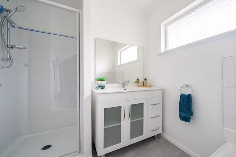 Photo of property in 5 Harlow Grove, Wainuiomata, Lower Hutt, 5014