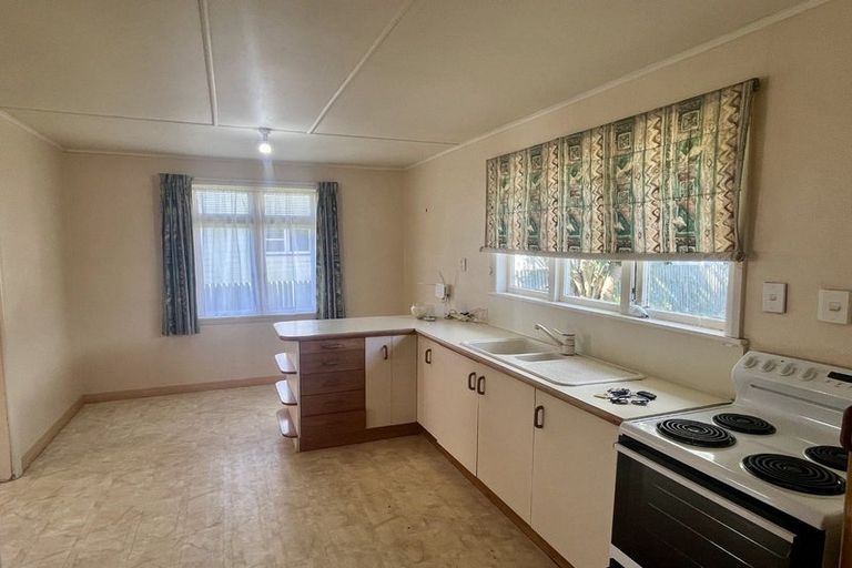 Photo of property in 34a Park Street, Foxton, 4814