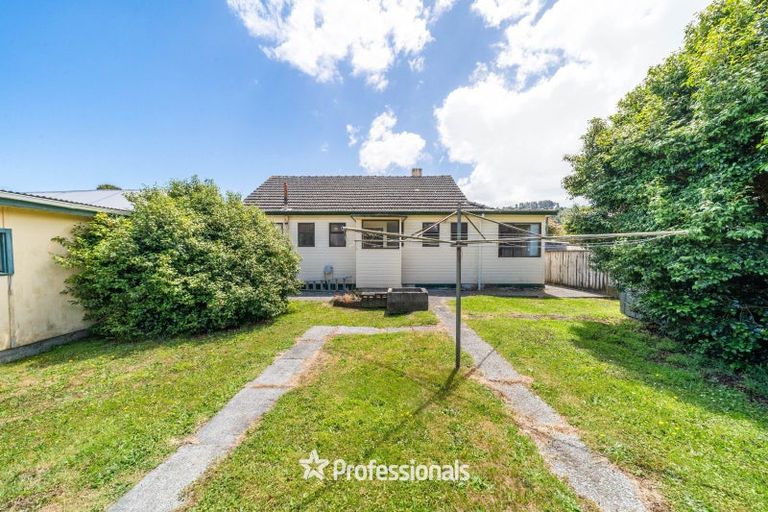 Photo of property in 14 Norris Grove, Taita, Lower Hutt, 5011