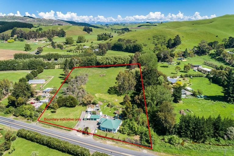 Photo of property in 880 State Highway 2, Otane, 4276