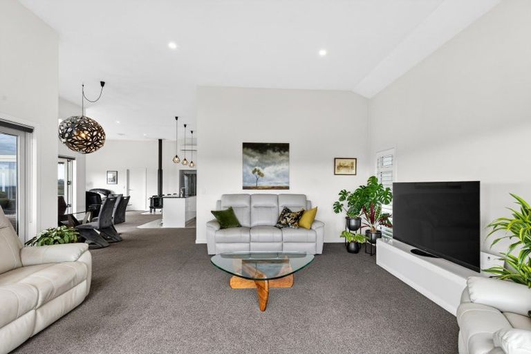 Photo of property in 23 Wheatley Road, Waiohiki, Napier, 4183