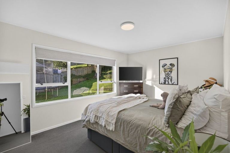Photo of property in 21 Heaphy Street, Westown, New Plymouth, 4310