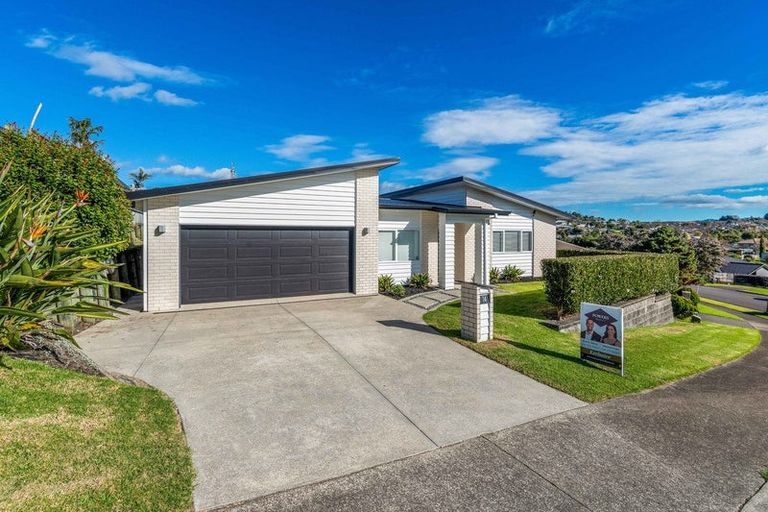 Photo of property in 14 Te Otinga Place, Pyes Pa, Tauranga, 3112