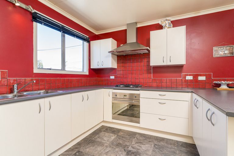 Photo of property in 255 Mackenzie Drive, Twizel, 7901