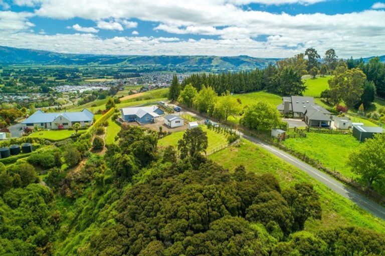 Photo of property in 44 Chain Hills Road, Chain Hills, Dunedin, 9076