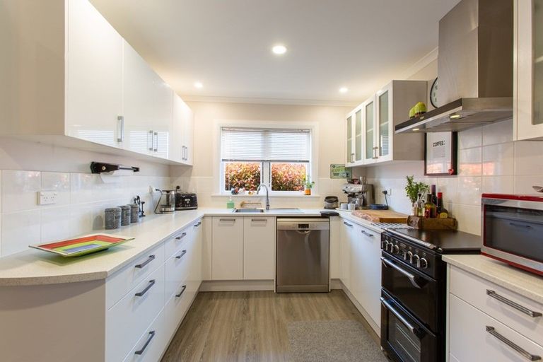 Photo of property in 18 Trafalgar Street, Dannevirke, 4930