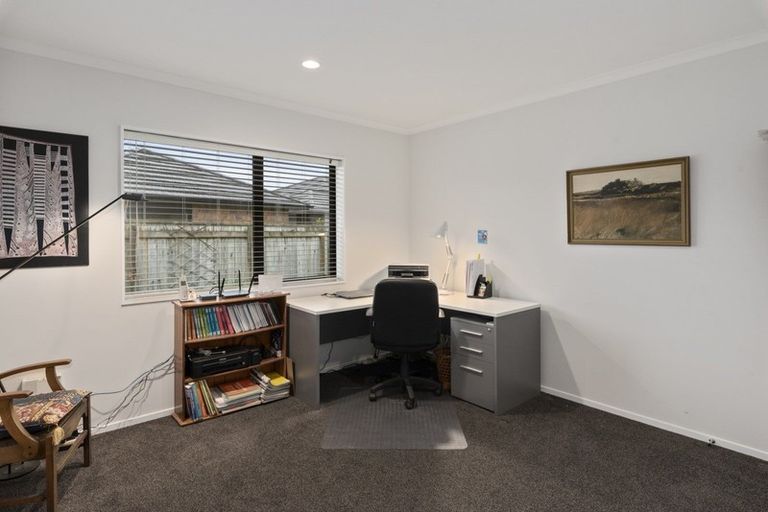 Photo of property in 8 Moy Place, Otaki, 5512