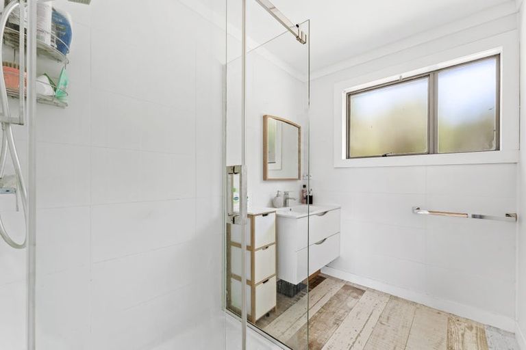 Photo of property in 35 Everard Avenue, Army Bay, Whangaparaoa, 0930