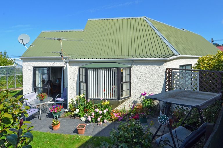 Photo of property in 16 Edwin Street, Caversham, Dunedin, 9012