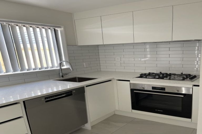 Photo of property in 20 Bei Road, Papakura, 2110