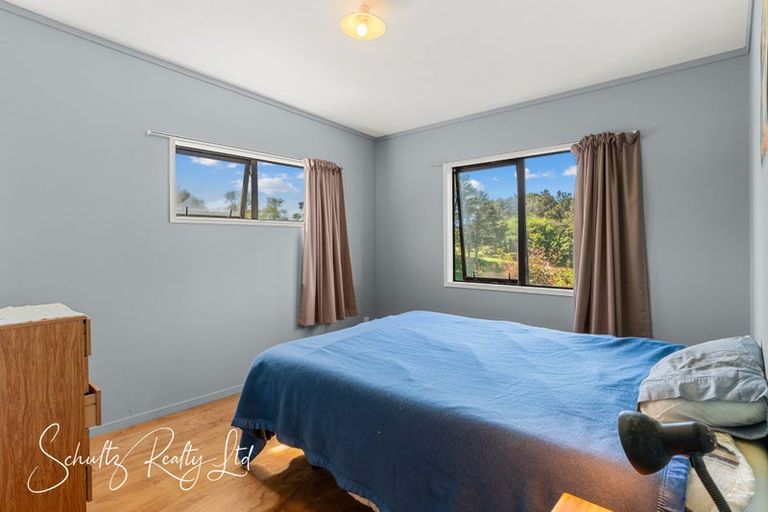 Photo of property in 32 Nikau Lane, Maungaturoto, 0520
