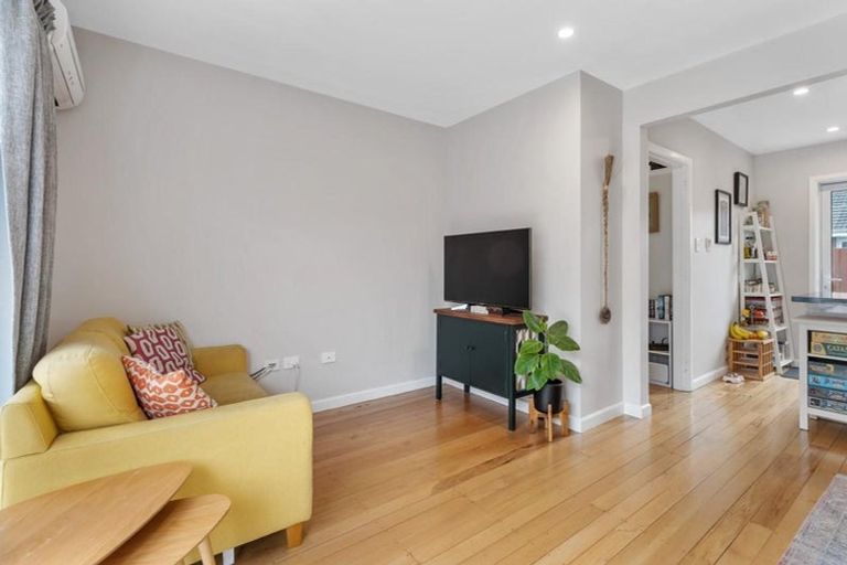 Photo of property in 3/29 Heywood Terrace, Richmond, Christchurch, 8013