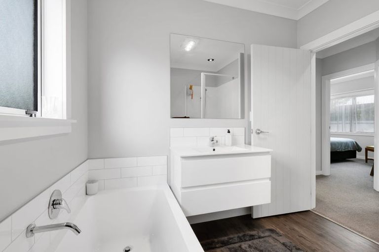 Photo of property in 6 Whitcombe Terrace, Midhirst, Stratford, 4394