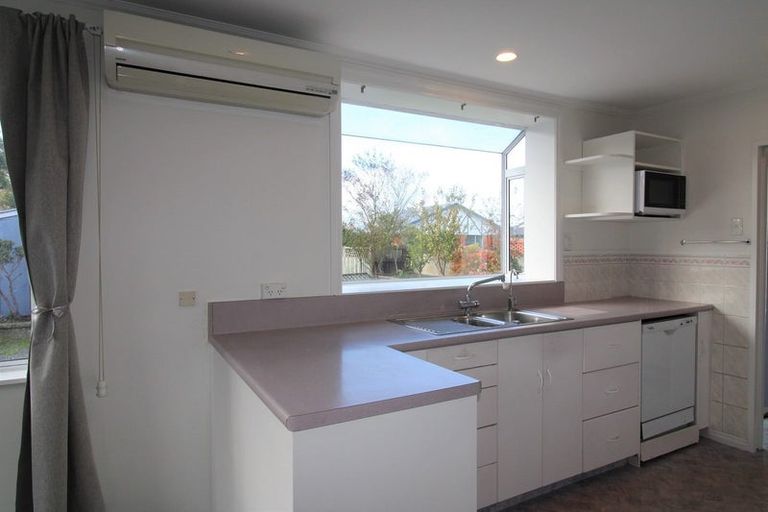 Photo of property in 51 Cutten Street, South Dunedin, Dunedin, 9012