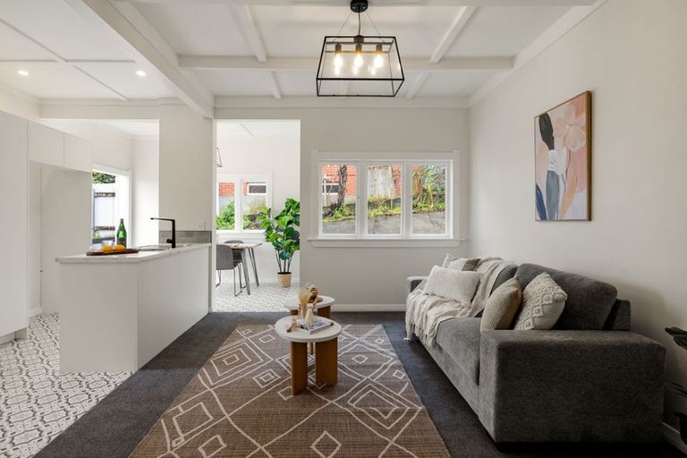 Photo of property in 17 Hinau Street, Maeroa, Hamilton, 3200