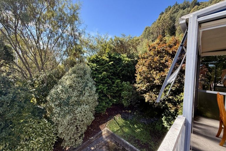 Photo of property in 16 Flaxmore Place, Bishopdale, Nelson, 7011