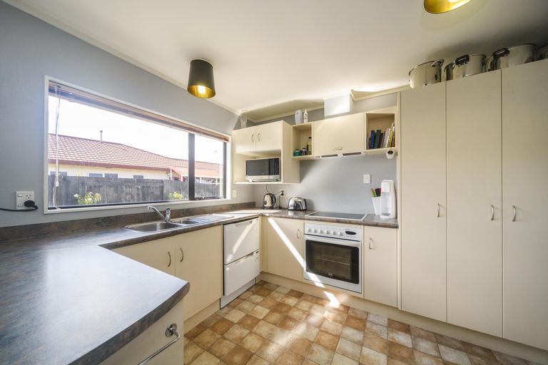 Photo of property in 87 Parnell Heights, Kelvin Grove, Palmerston North, 4414