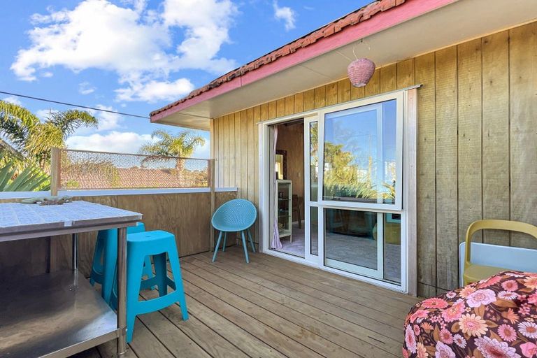 Photo of property in 2/201 Kauri Road, Whenuapai, Auckland, 0618
