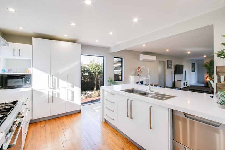 Photo of property in 6 Mission Road, Greenmeadows, Napier, 4112