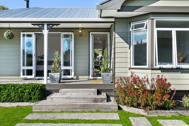 Photo of property in 12 Rheingold Place, Huapai, Kumeu, 0810