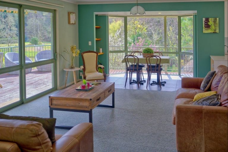 Photo of property in 916 Waiwhero Road, Ngatimoti, Motueka, 7196