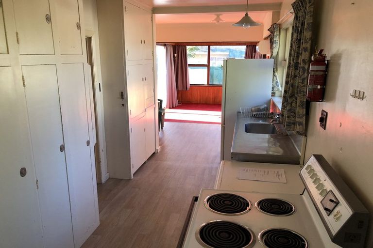 Photo of property in 310 Riccarton Road, Upper Riccarton, Christchurch, 8041