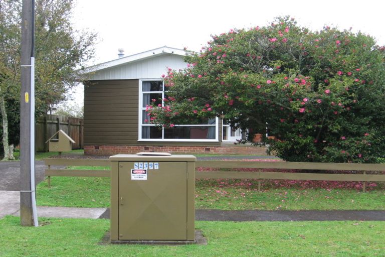 Photo of property in 15 Swan Crescent, Pakuranga, Auckland, 2010