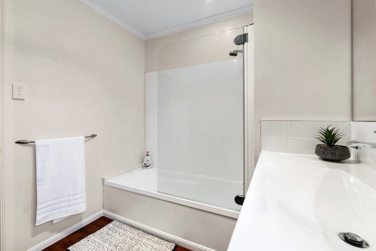 Photo of property in 31 Dillon Drive, Bell Block, New Plymouth, 4312