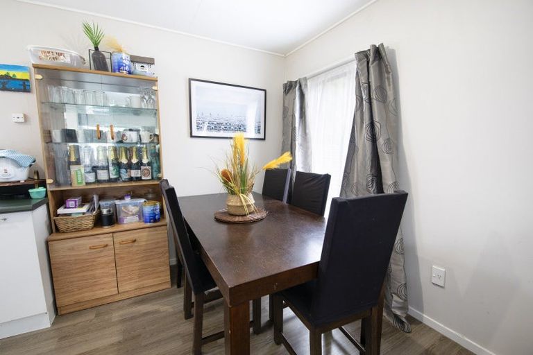 Photo of property in 35 Ramsey Crescent, Flaxmere, Hastings, 4120