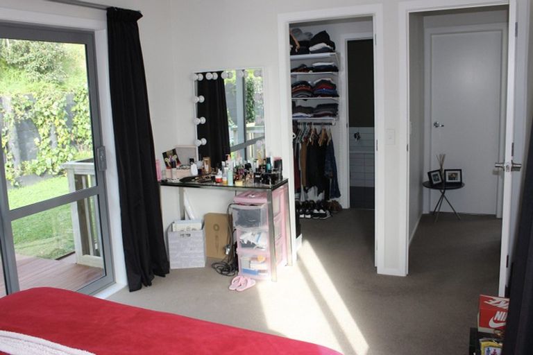 Photo of property in 4 Lakshmi Place, Khandallah, Wellington, 6035