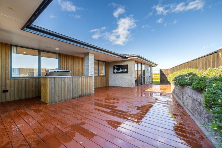 Photo of property in 8 Plover Avenue, Amberley, 7410