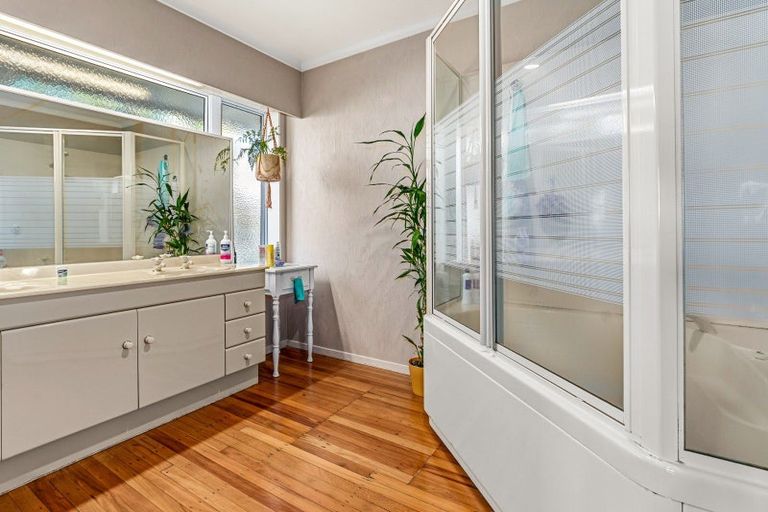 Photo of property in 30 Milton Road, Otumoetai, Tauranga, 3110