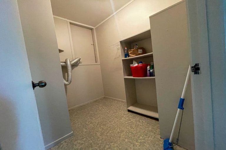 Photo of property in 223 Woodlands Park Road, Titirangi, Auckland, 0604