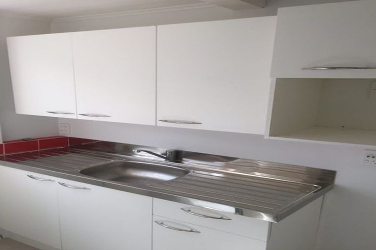 Photo of property in 173 Glenmore Street, Kelburn, Wellington, 6012