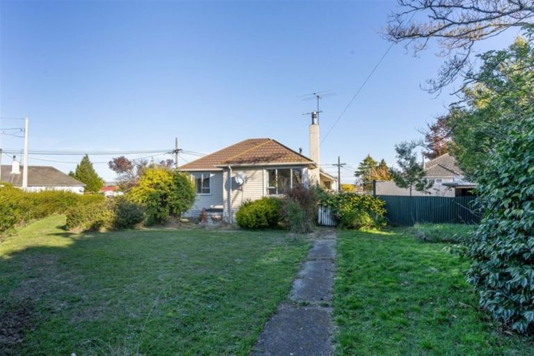 Photo of property in 1 Montgomery Place, Lansdowne, Masterton, 5810