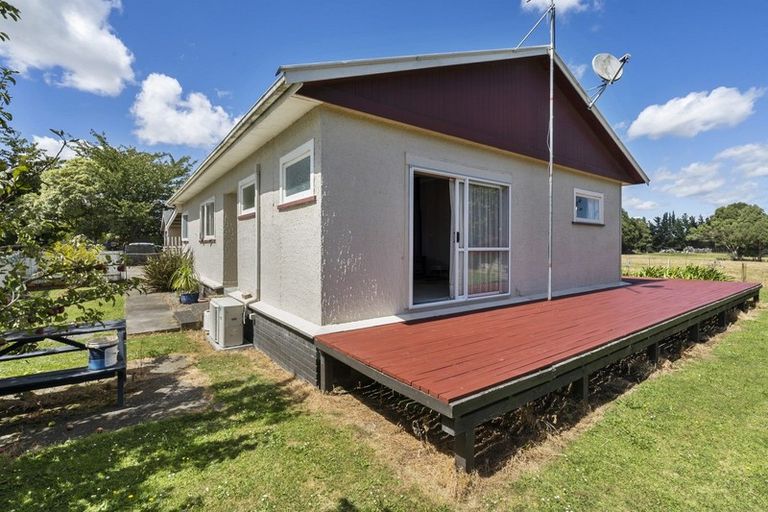 Photo of property in 51 Mangahao Road, Pahiatua, 4910