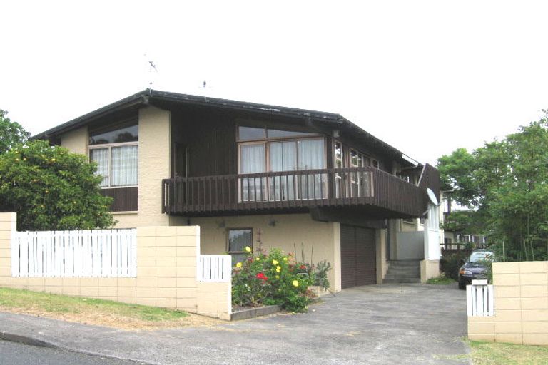 Photo of property in 2-6 Jacaranda Avenue, Beach Haven, Auckland, 0626