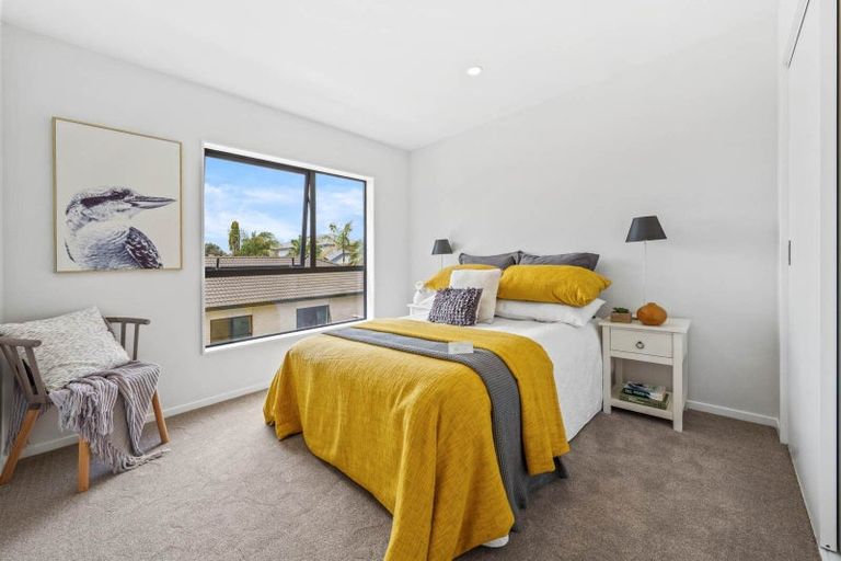 Photo of property in 36b Whitford Road, Botany Downs, Auckland, 2014